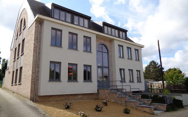 Ground floor for rent in Wezembeek-Oppem