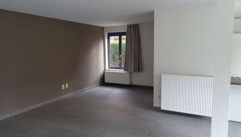 Ground floor for rent in Wezembeek-Oppem